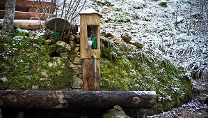 Fontaine des Fées, Buttes